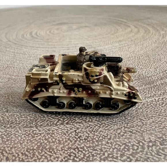 Vintage Military Micro Machines Tank Cannon Tan Brown Green Camo Artillery Toy - Picture 6 of 9